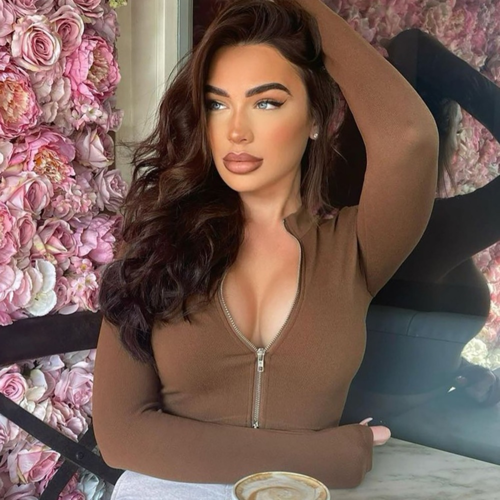 Brown ribbed top